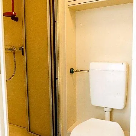 Zur Traube Otel Lehmen