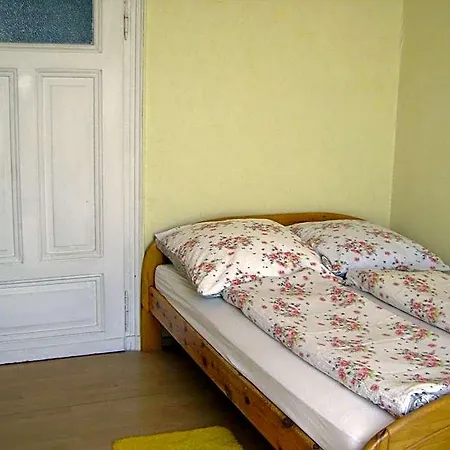 Otel Zur Traube 3*