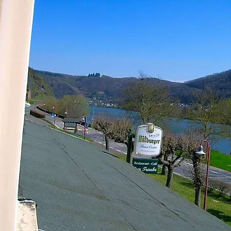 Otel Zur Traube 3*