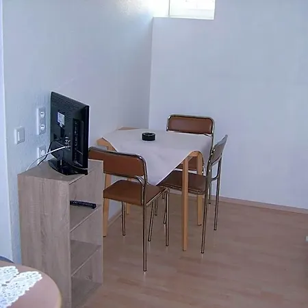 Zur Traube Otel 3*